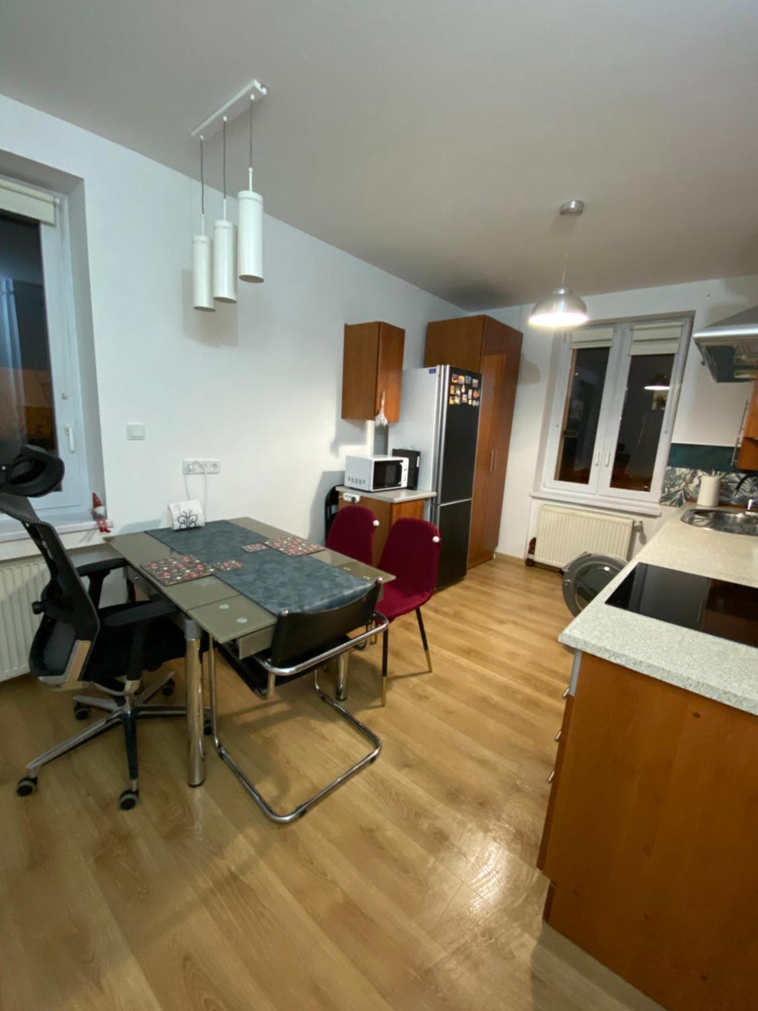 Apartament Czytelnia - Parking Gratis Poznan Exterior photo