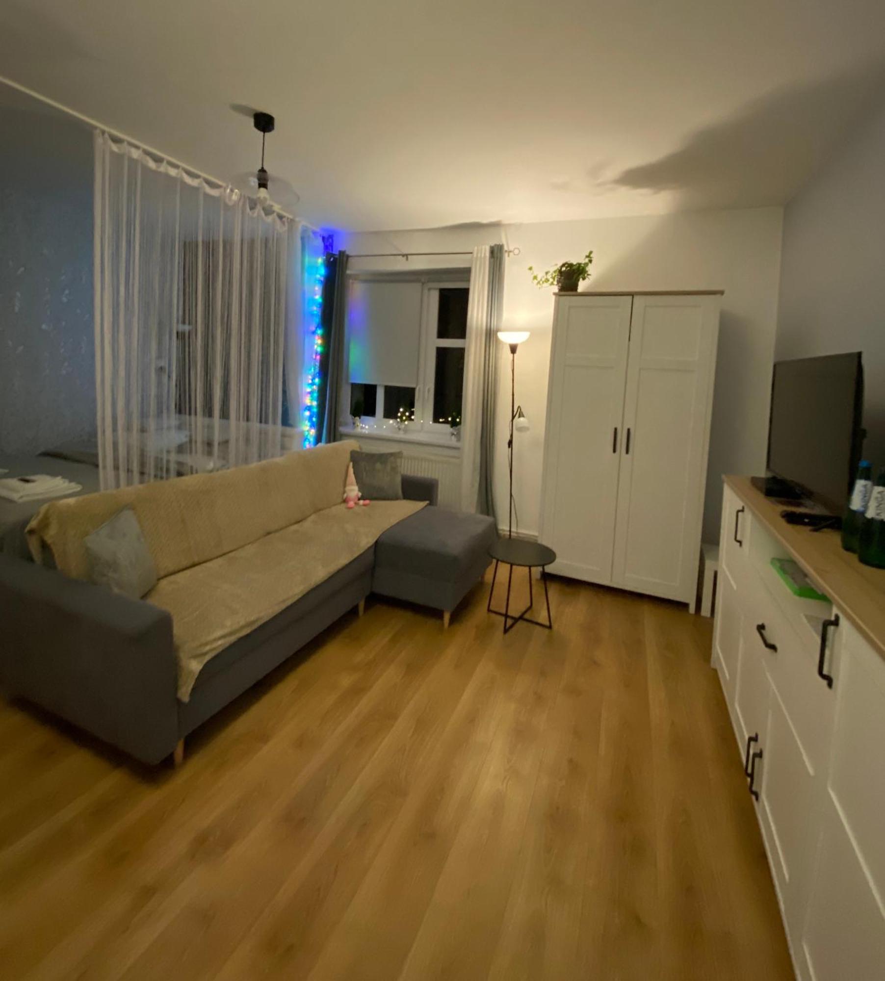 Apartament Czytelnia - Parking Gratis Poznan Exterior photo